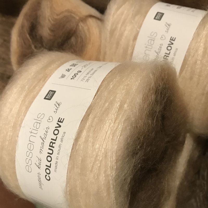 Essentials Super Kid Mohair - Loves Silk Colourlove