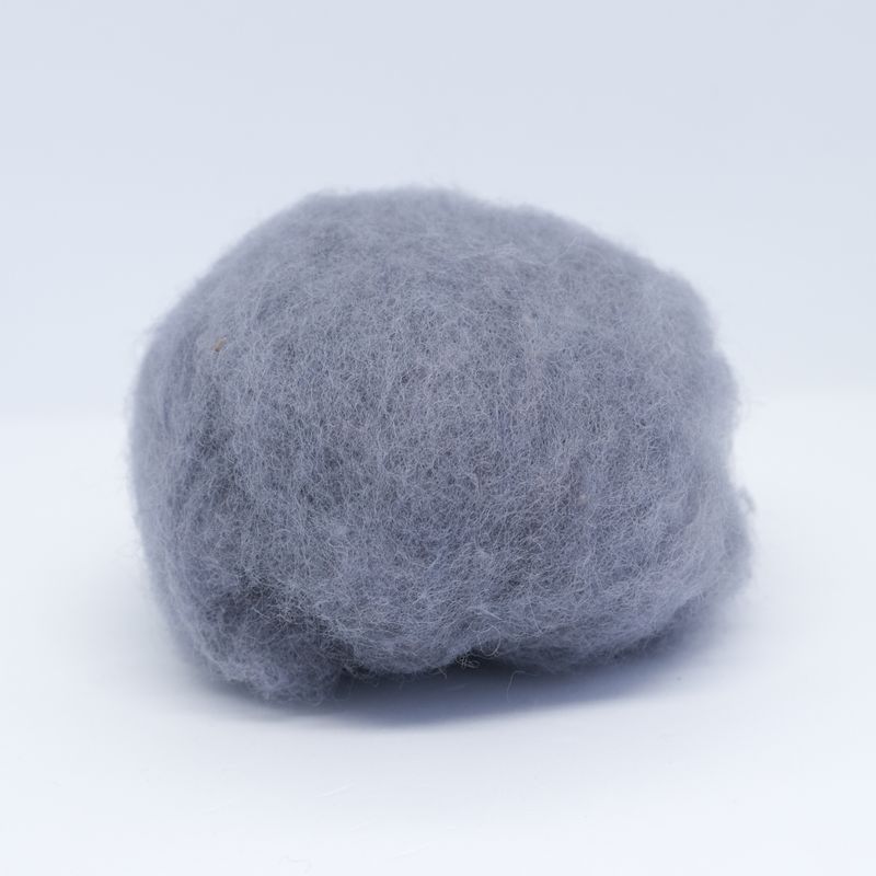 Kardet ull 50g
